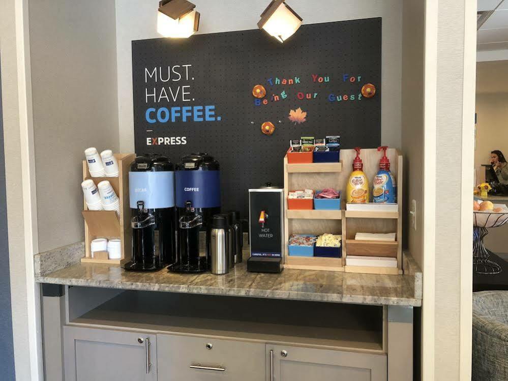 Holiday Inn Express Washington Dc Silver Spring By Ihg Eksteriør bilde