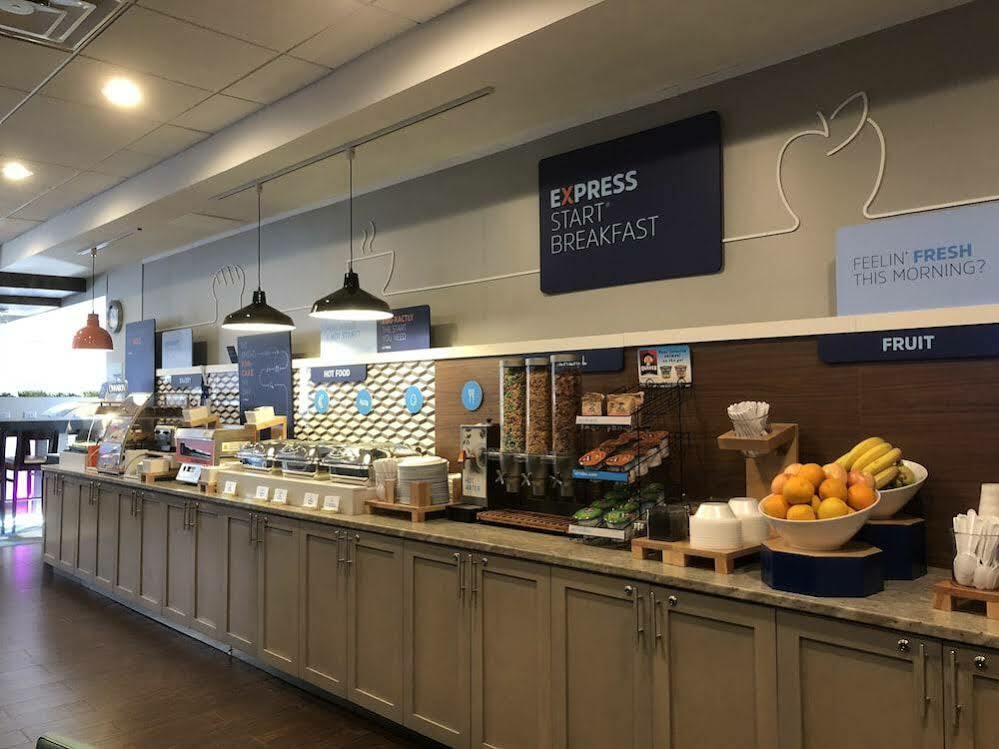 Holiday Inn Express Washington Dc Silver Spring By Ihg Eksteriør bilde